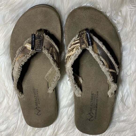 realtree memory foam flip flops